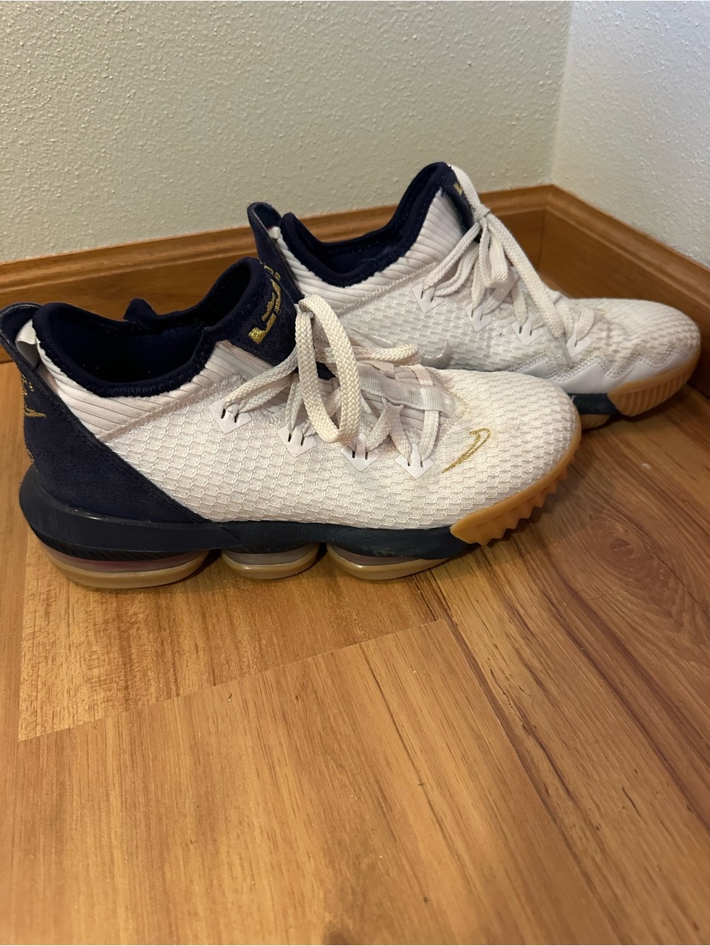 Nike White & Navy Low-Top Basketball Sneakers with Gold Accents